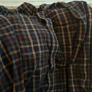 Duluth Trading Co Blue and Brown Checkered Shirt